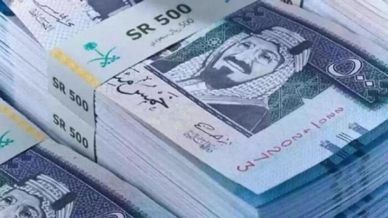 سعر الريال السعودي اليوم في بنك مصر يتراجع وسط تقلبات سوق الصرف
